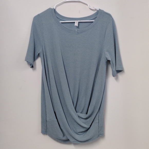 Blue twist front thin short sleeve sweater in 1X and Medium - Picture 1 of 2